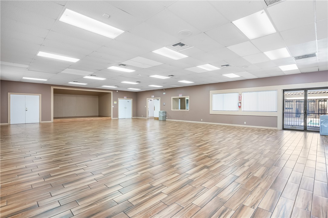 929 E Foothill Boulevard 155