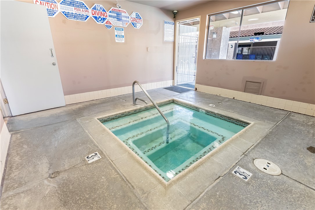 929 E Foothill Boulevard 155