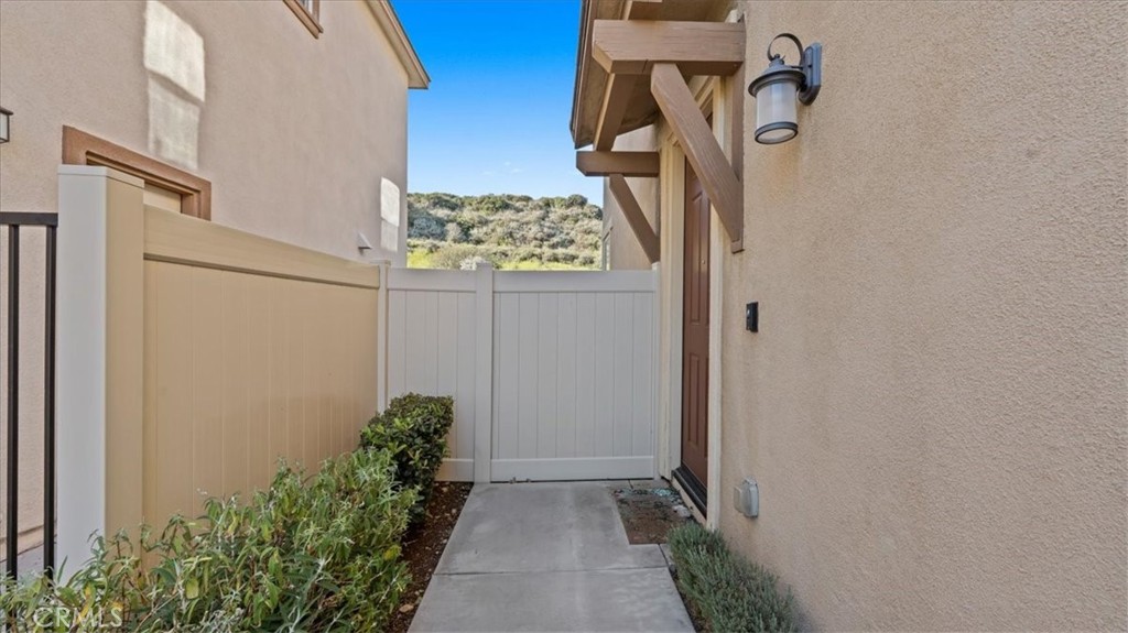 17114 Gray Pine Place