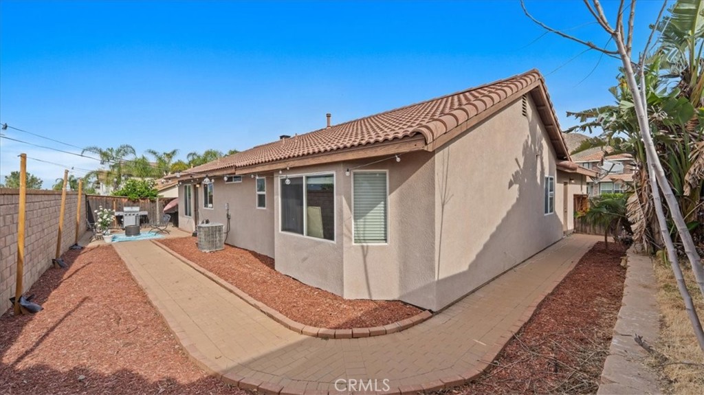 22125 Country Hills Drive