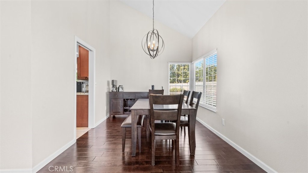 12862 Daisy Ct