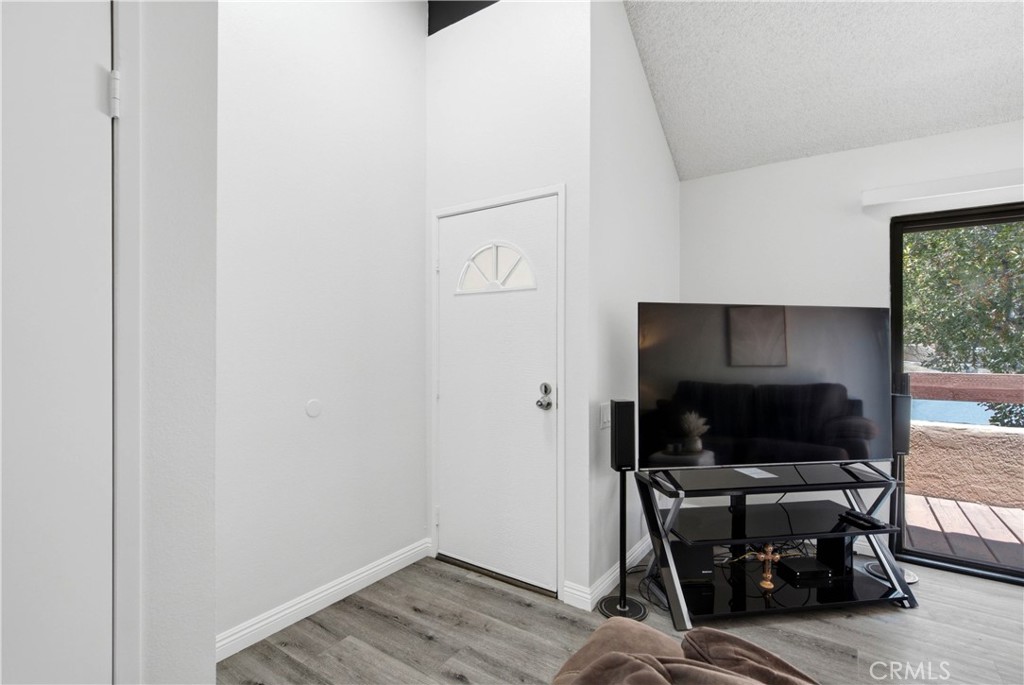 1500 West Edgehill Road 20