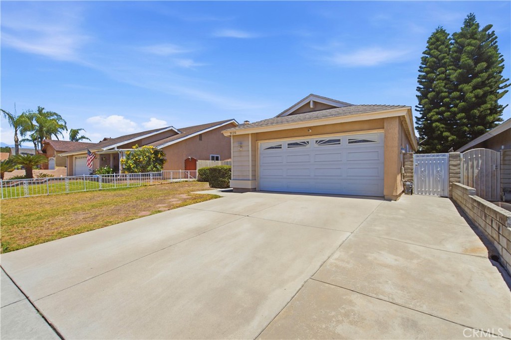 3120 Chardoney Way
