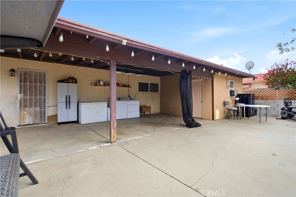 905 N Santa Fe Street