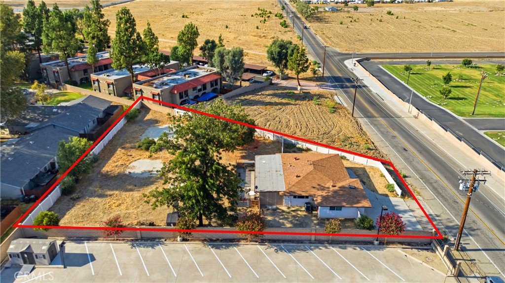 905 N Santa Fe Street
