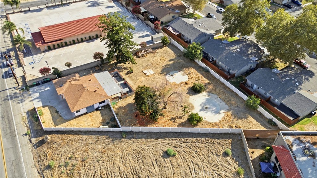 905 N Santa Fe Street