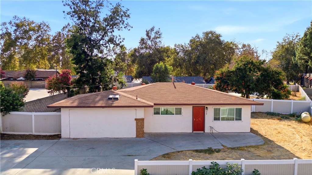 905 N Santa Fe Street