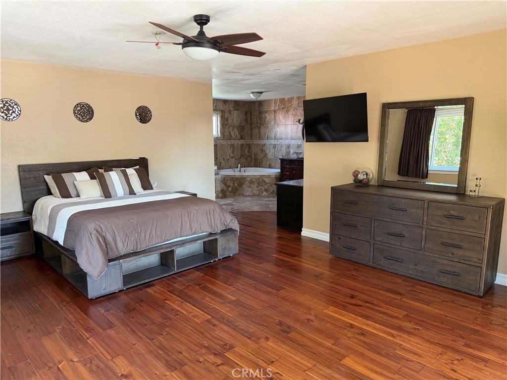 2210 Rockway