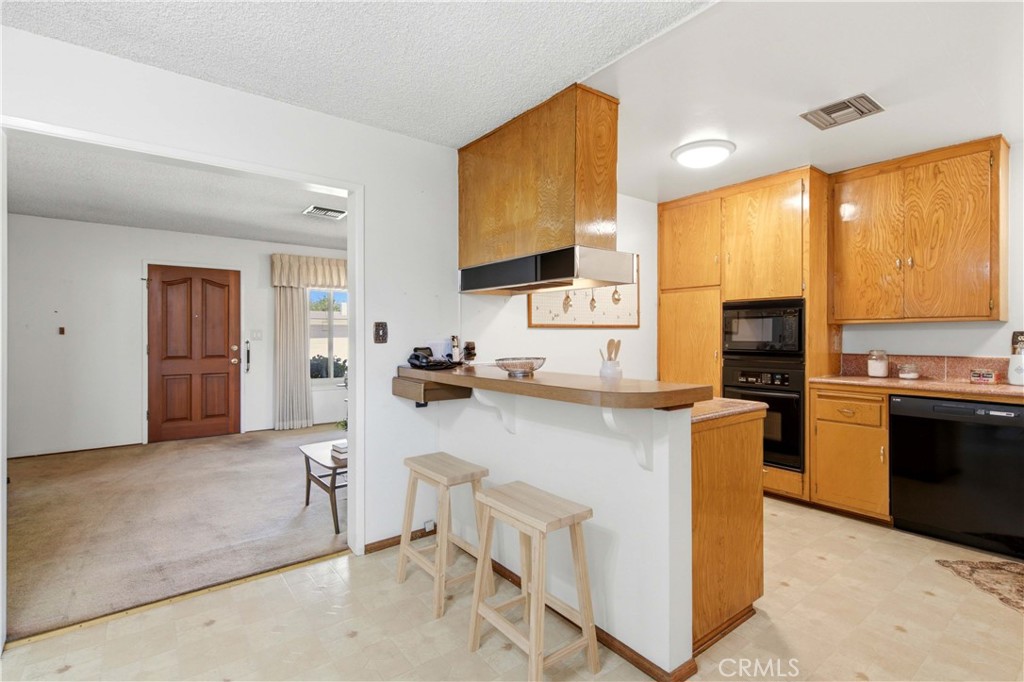 1359 West Granada Court