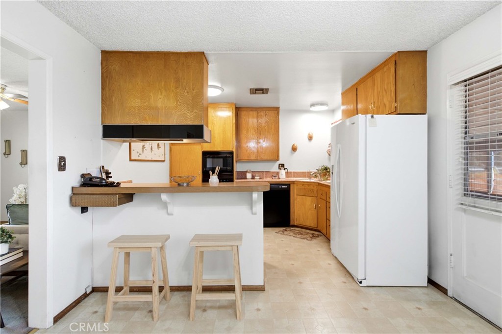 1359 West Granada Court