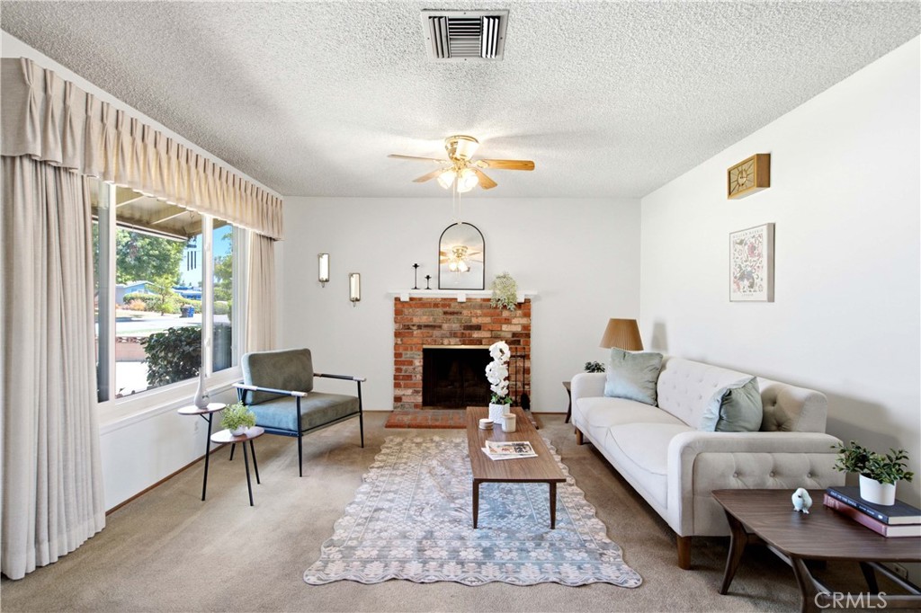 1359 West Granada Court