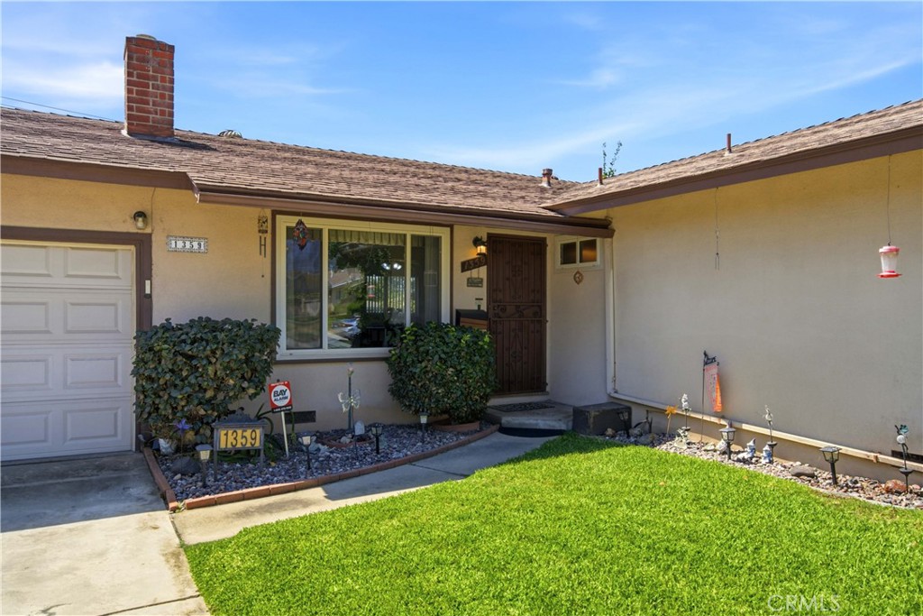 1359 West Granada Court