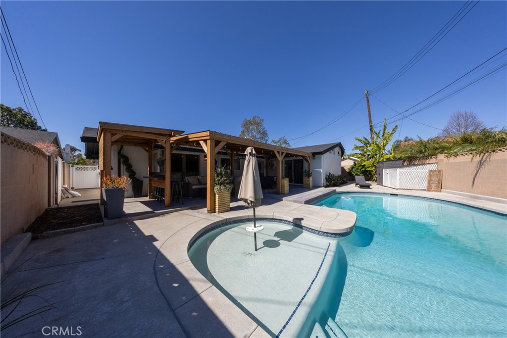 12746 12746 Martha Ann Drive