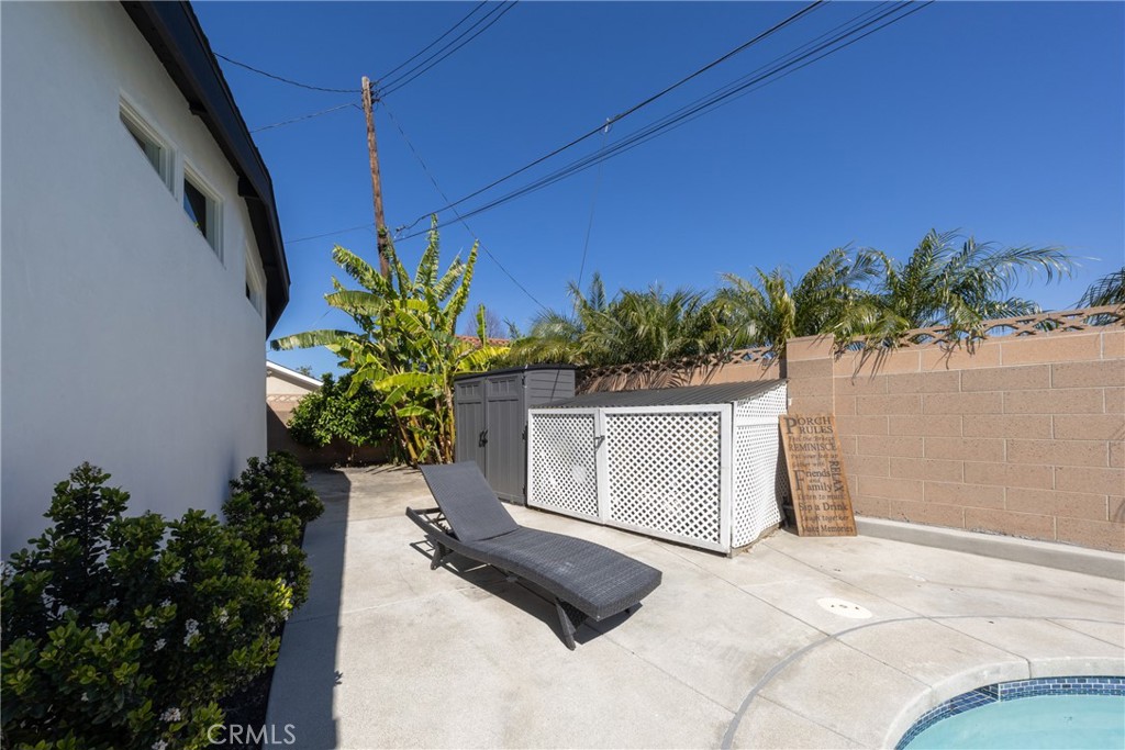 12746 12746 Martha Ann Drive