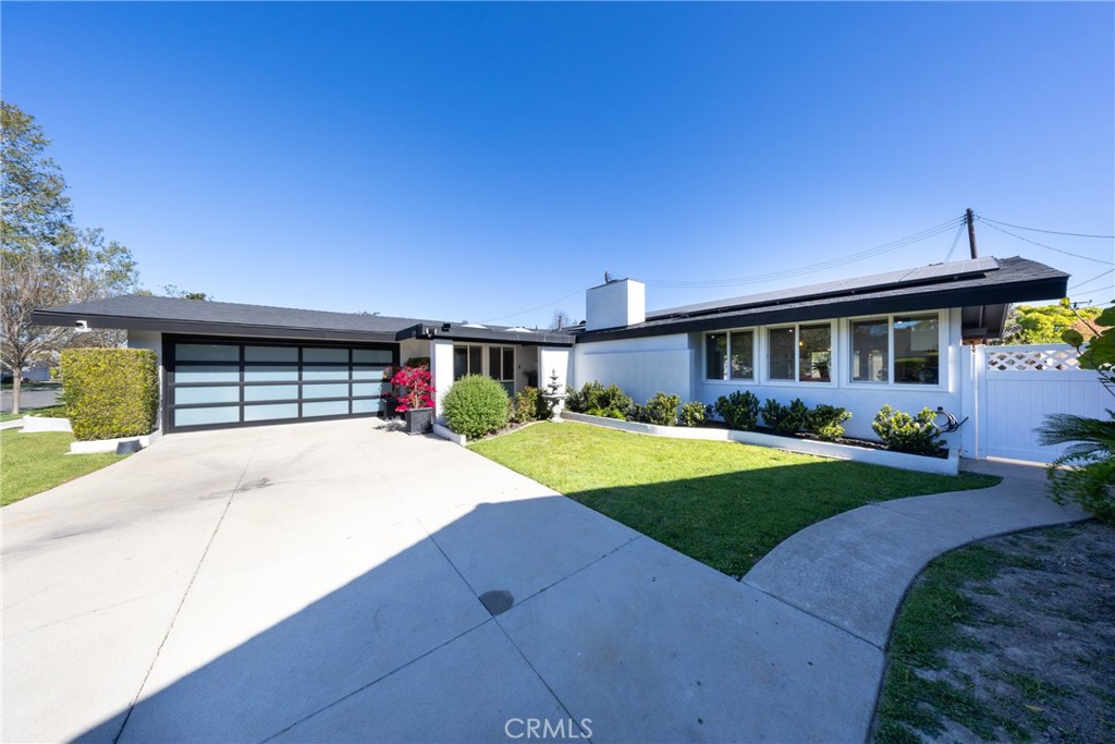 12746 12746 Martha Ann Drive