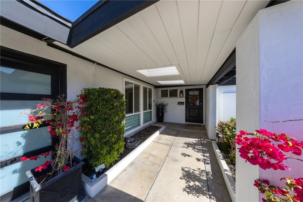 12746 12746 Martha Ann Drive