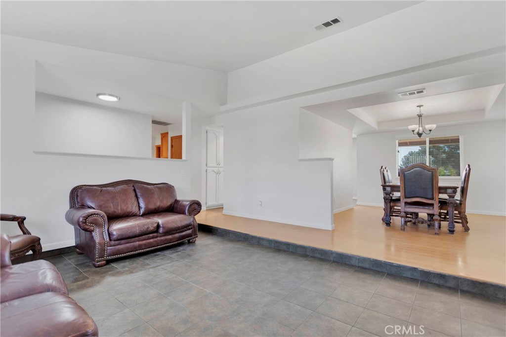 26665 Lakeview Drive
