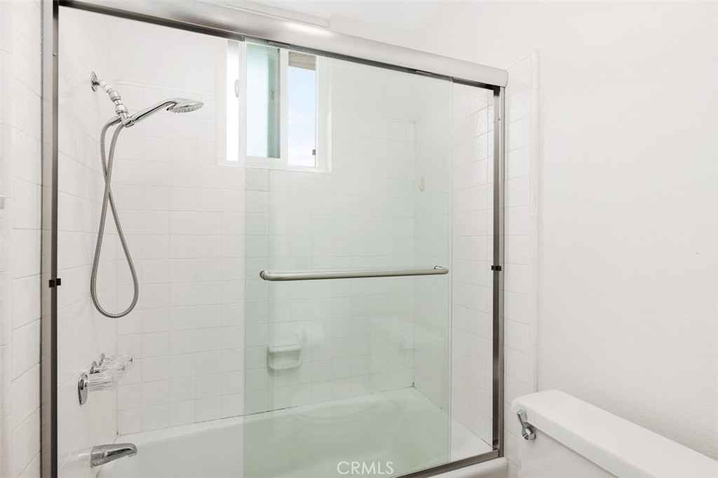 999 N Pacific Street Unit: B218