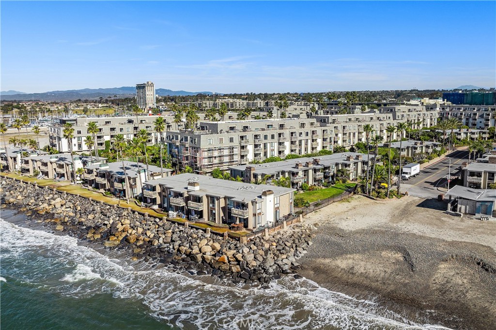 999 N Pacific Street Unit: B218