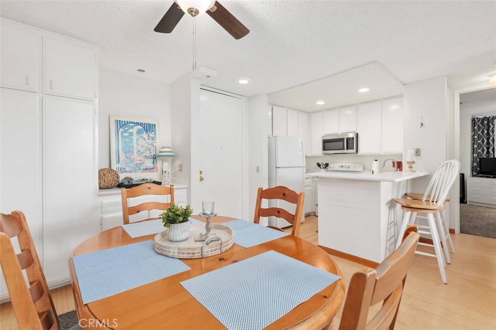 999 N Pacific Street Unit: B218