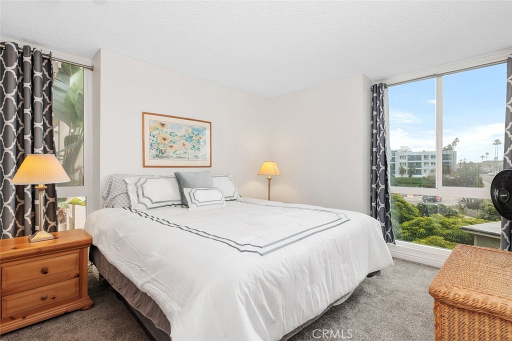 999 N Pacific Street Unit: B218