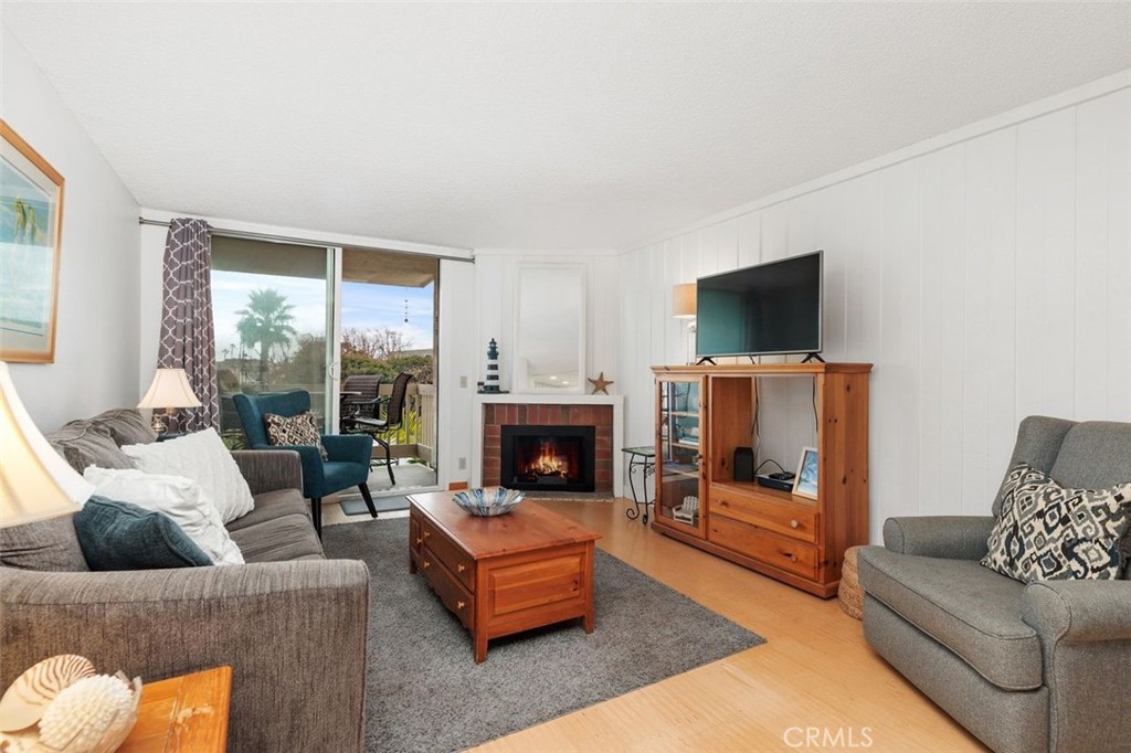 999 N Pacific Street Unit: B218