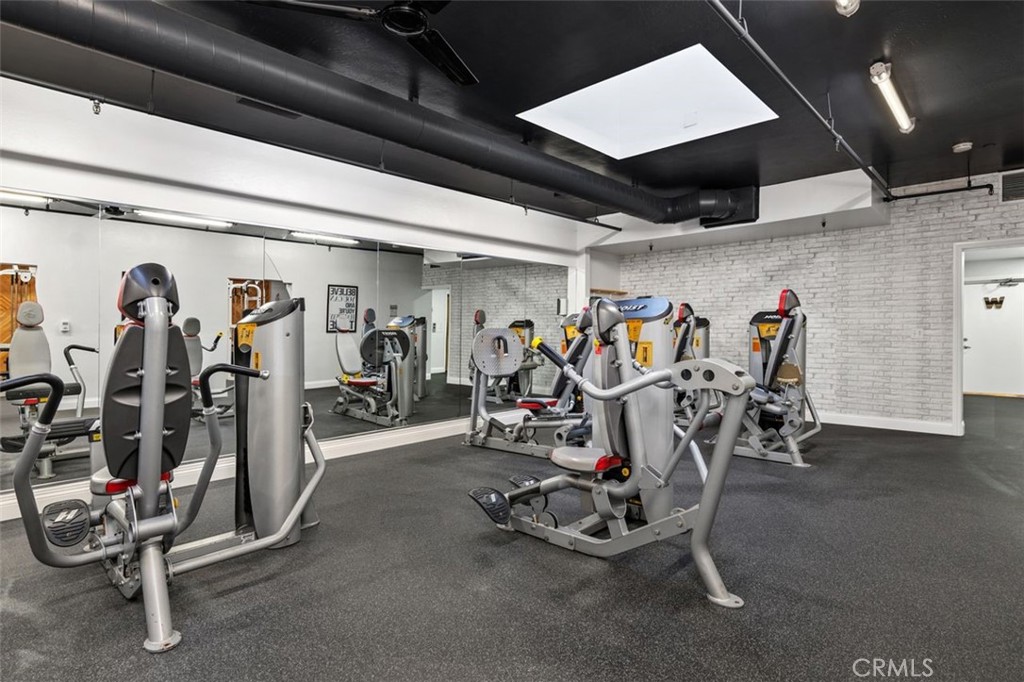 999 N Pacific Street Unit: B218