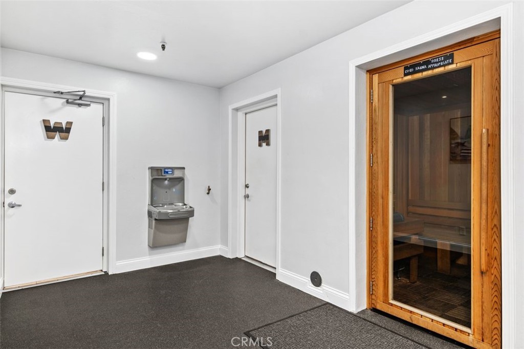 999 N Pacific Street Unit: B218