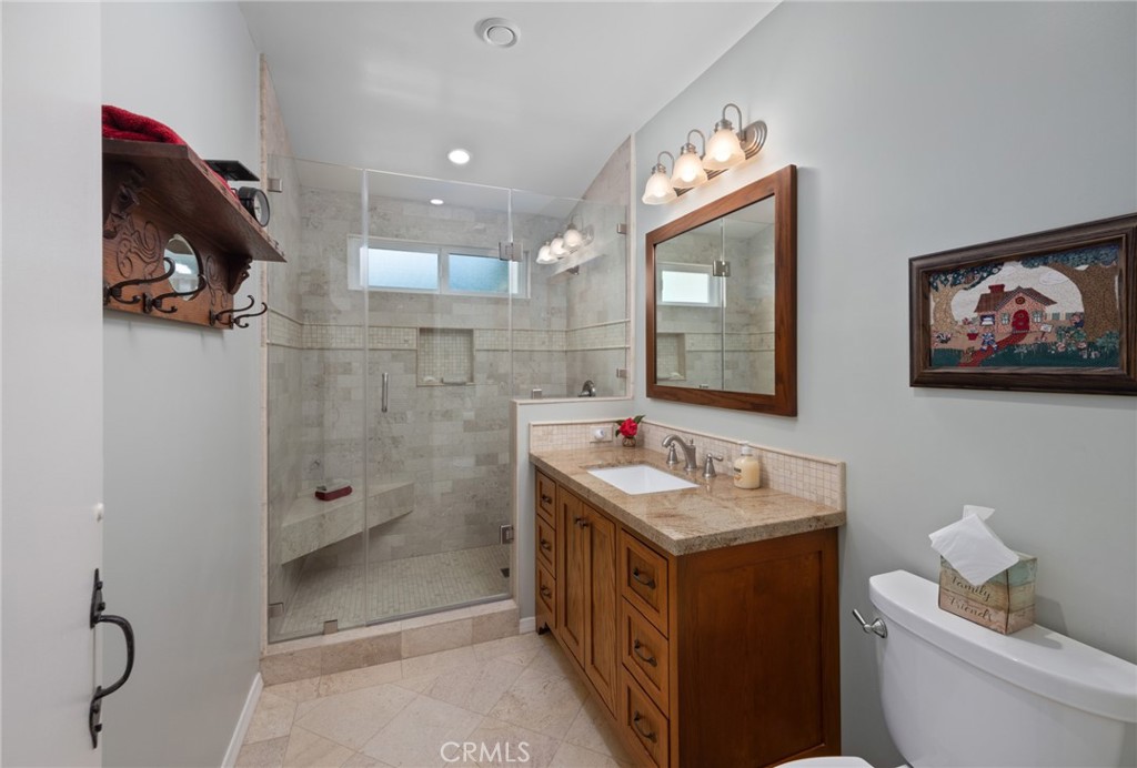 1820 Alta Oaks Drive