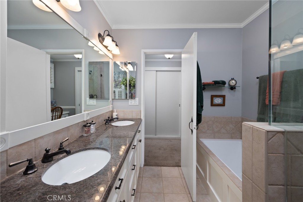 1820 Alta Oaks Drive