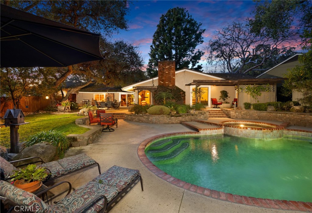 1820 Alta Oaks Drive