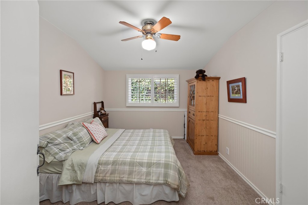 1820 Alta Oaks Drive