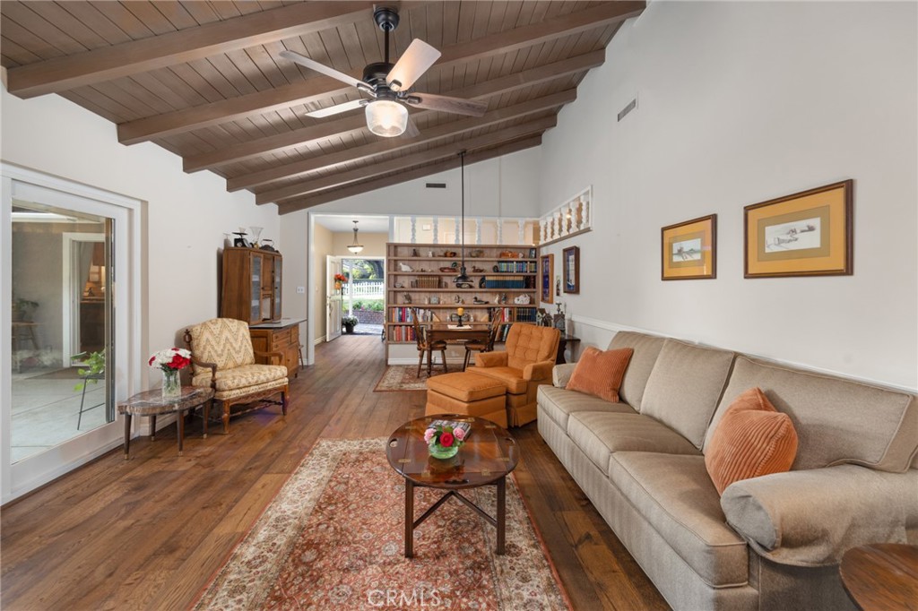 1820 Alta Oaks Drive