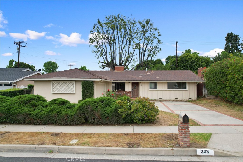 303 Opal Canyon Road