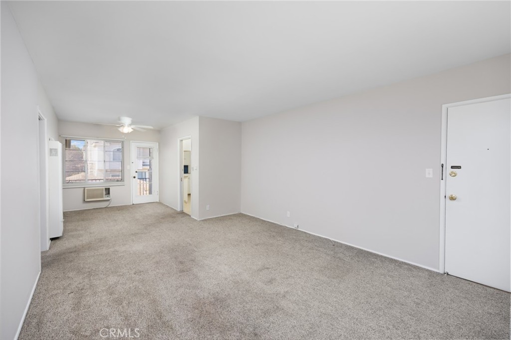 919 Sunset Boulevard