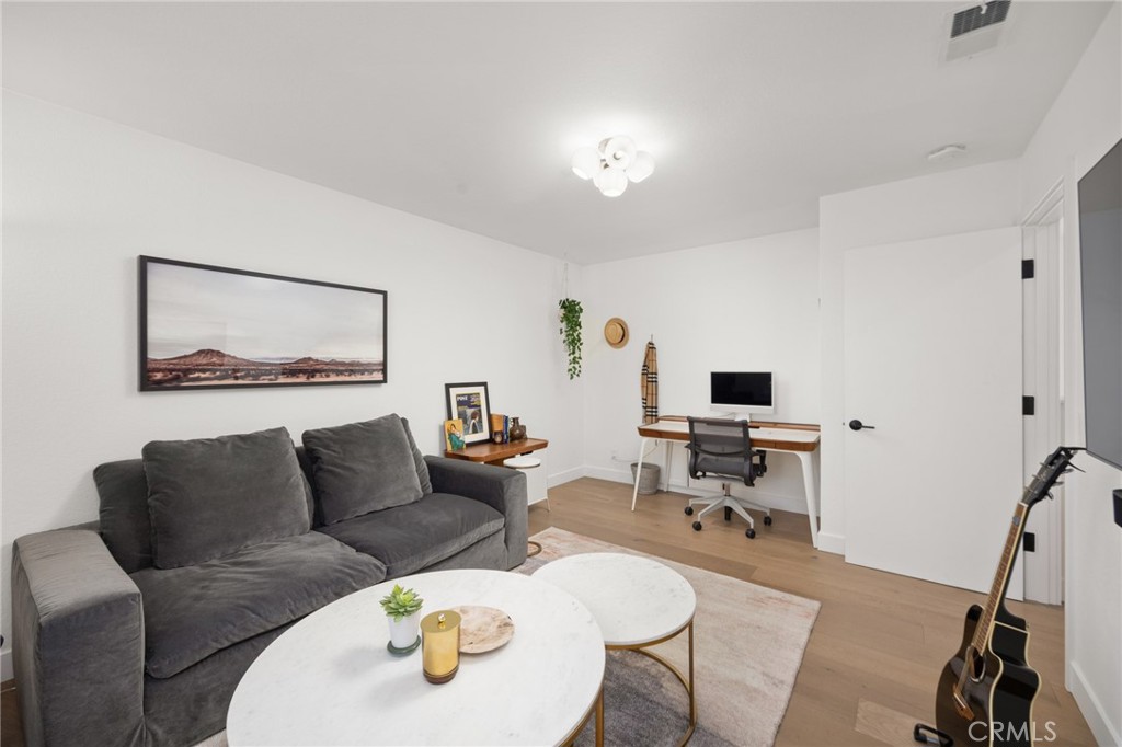 119 N Mountain Avenue B