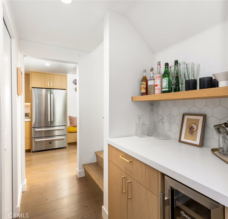 119 N Mountain Avenue B