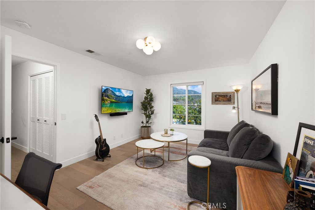 119 N Mountain Avenue B