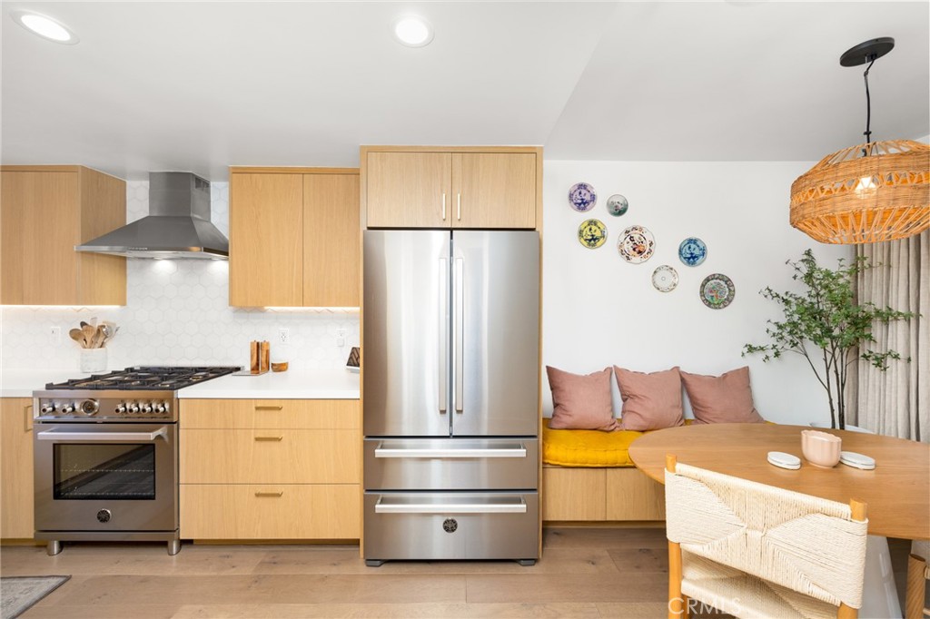 119 N Mountain Avenue B