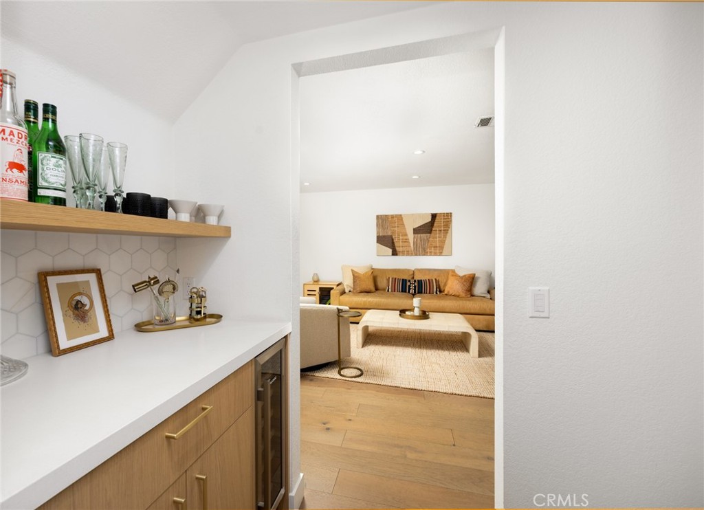 119 N Mountain Avenue B