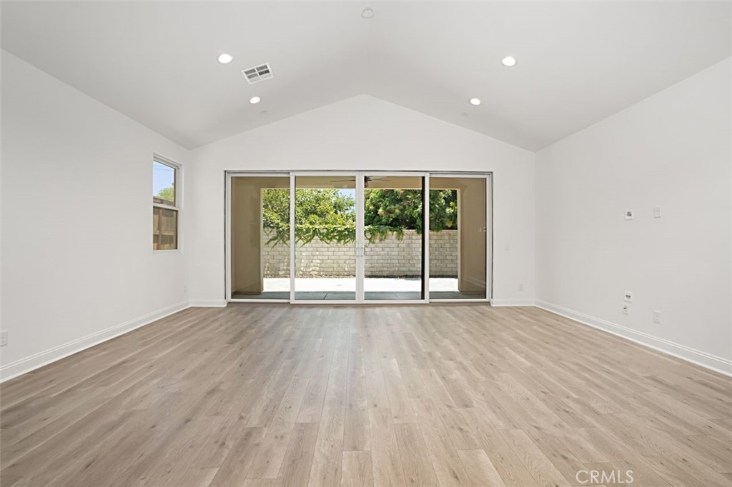 62 Los Altos Street