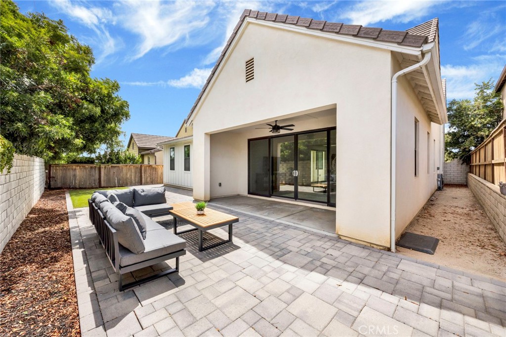 62 Los Altos Street