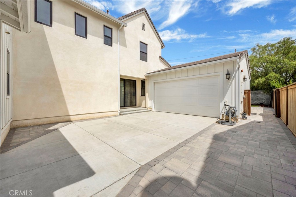 62 Los Altos Street