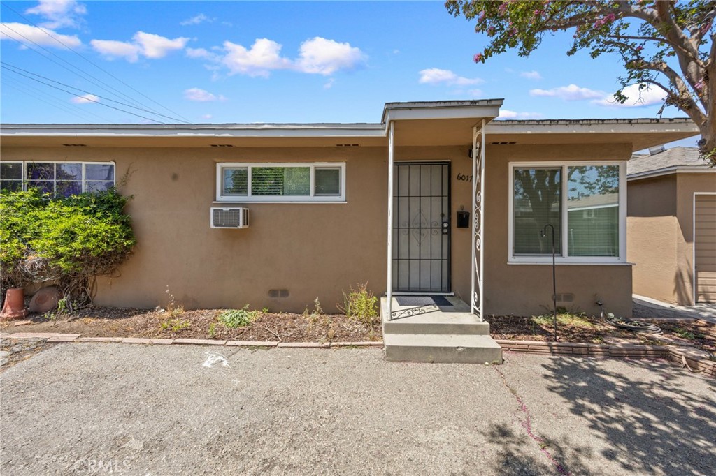 6017 Temple City Boulevard