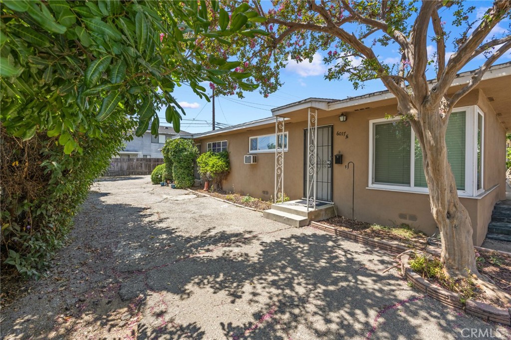 6017 Temple City Boulevard