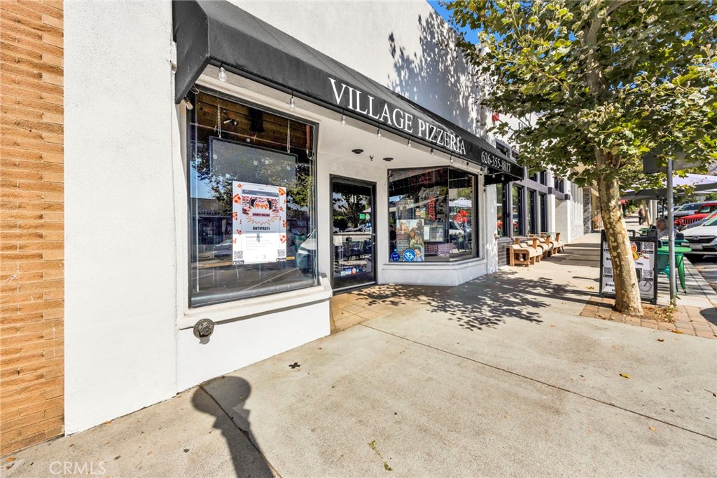 41 N Baldwin Avenue