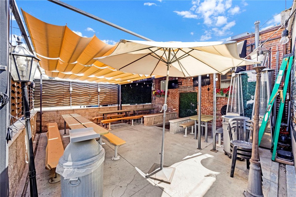 41 N Baldwin Avenue