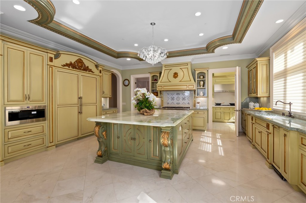 165 Circle Drive