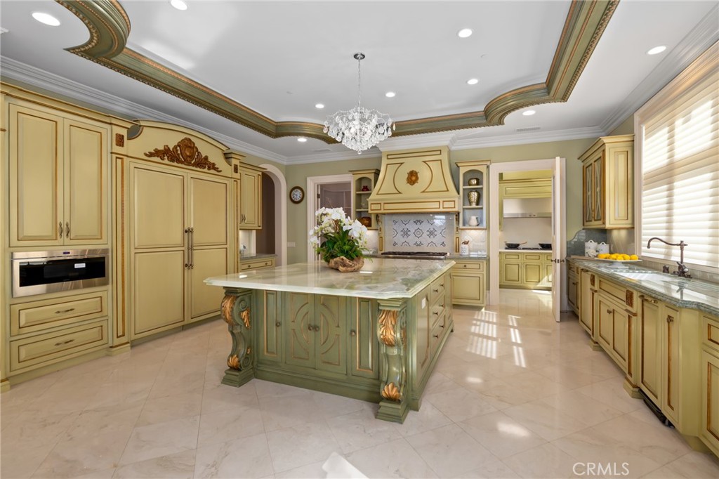 165 Circle Drive