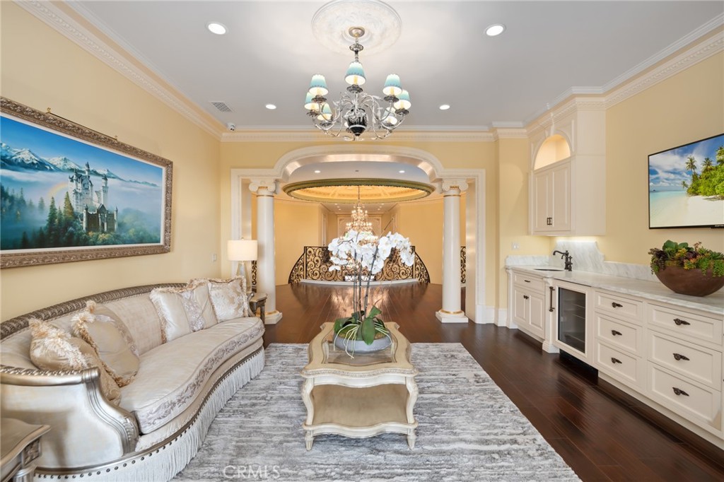 165 Circle Drive